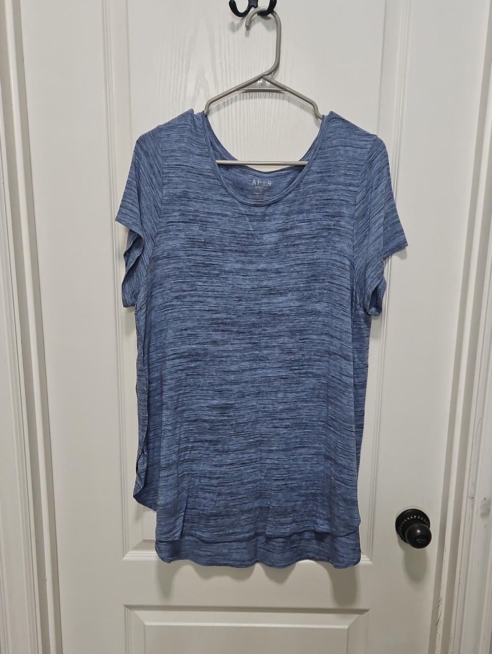 Apt 9 Blue Heathered Short Sleeve Tee